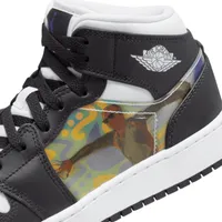 Air Jordan 1 Mid Big Kids' Shoes. Nike.com