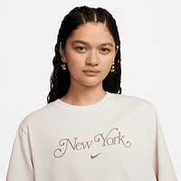 Nike Sportswear Essential Women's T-Shirt. Nike.com