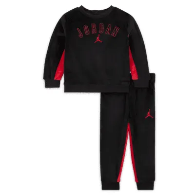 Jordan Baby (12-24M) Sweatshirt and Pants Box Set. Nike.com