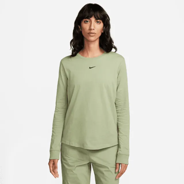 Nike Sportswear Premium Essentials Women's Long-Sleeve T-Shirt