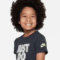 Nike "Just Do It" Illuminate Tee Little Kids' T-Shirt. Nike.com