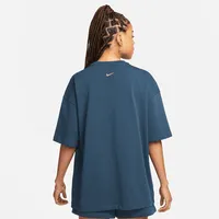 Nike Sportswear Essentials Women's T-Shirt. Nike.com