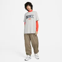 Nike Sportswear Essential Women's Oversized T-Shirt. Nike.com