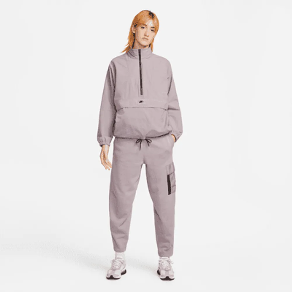 Nike Sportswear Revolution Women's Sports Utility 1/2-Zip Jacket. Nike.com