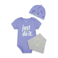 Nike Baby (3-9M) 5-Piece Set. Nike.com