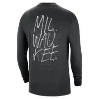 Milwaukee Bucks Courtside Max90 Men's Nike NBA Long-Sleeve T-Shirt. Nike.com