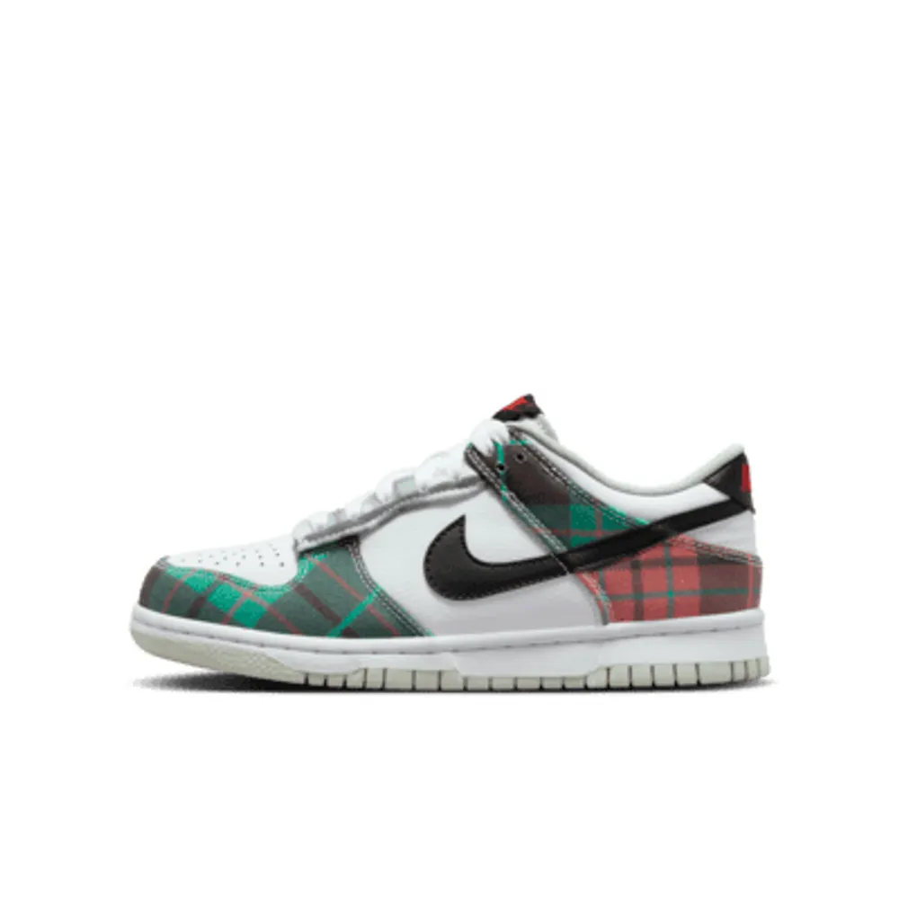 Nike Dunk Low SE Big Kids' Shoes. Nike.com