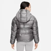 Nike Sportswear Big Kids' (Girls') Synthetic-Fill Hooded Jacket. Nike.com