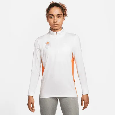 Nike Dri-FIT Element Women's 1/2-Zip Running Top. Nike.com