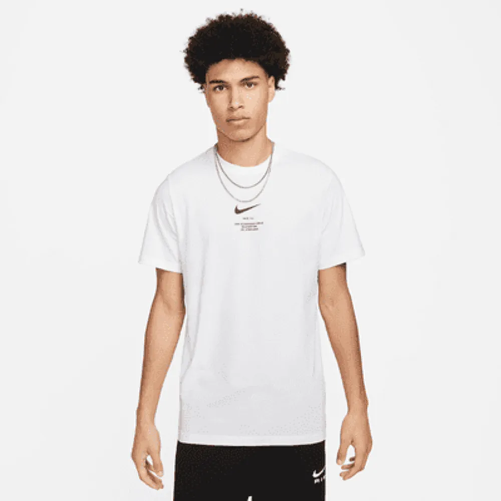 Nike Sportswear Men's T-Shirt. Nike.com