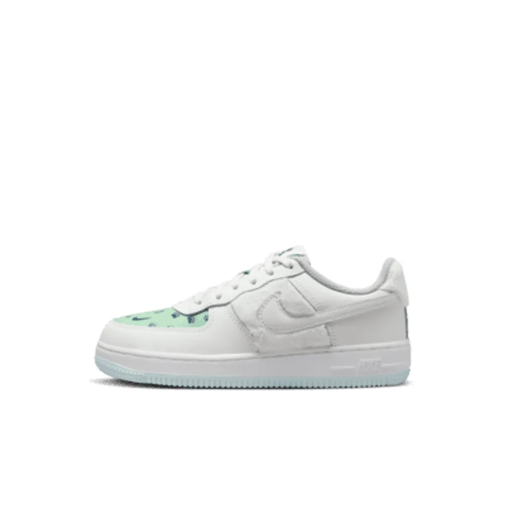 Nike Force 1 Low SE Little Kids' Shoes. Nike.com