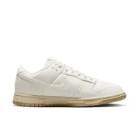 Nike Dunk Low SE Women's Shoes. Nike.com