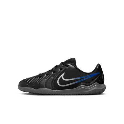 Nike Jr. Tiempo Legend 10 Club Little/Big Kids' Indoor/Court Low-Top Soccer Shoes. Nike.com