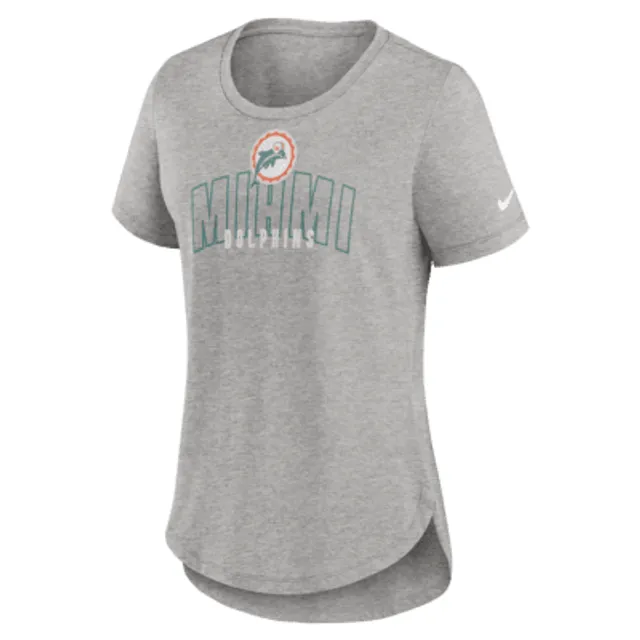 Nike Fashion (NFL New England Patriots) Women's T-Shirt. Nike.com