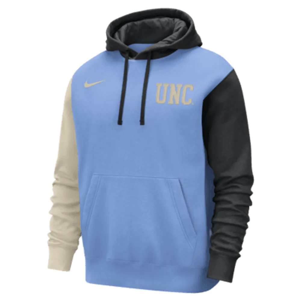 UNC Club Fleece Men's Nike Pullover Hoodie. Nike.com