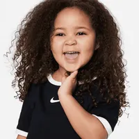 Nike Swoosh Ringer Tee Little Kids' T-Shirt. Nike.com