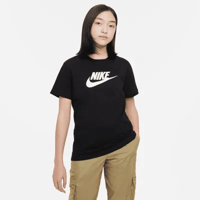 Nike Sportswear Big Kids' (Girls') T-Shirt. Nike.com