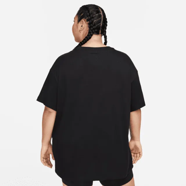 Nike Sportswear Essential Women's Oversized Short-Sleeve Top (Plus Size).  UK