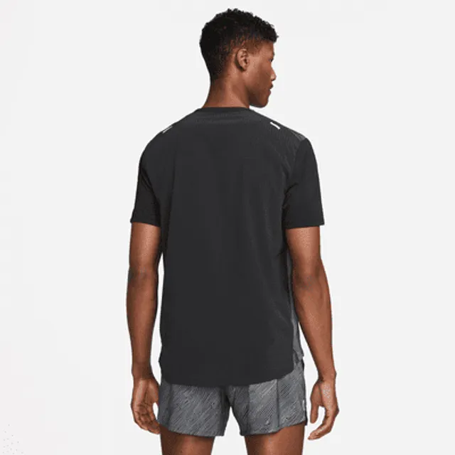 Nike Rise 365 Men's Dri-FIT Short-Sleeve Running Top