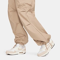 Nike Sportswear Women's High-Waisted Loose Woven Cargo Pants. Nike.com