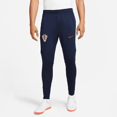 Croatia Strike Men's Nike Dri-FIT Knit Soccer Pants. Nike.com