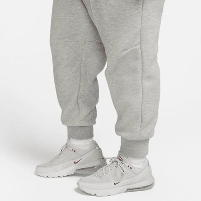 Nike Sportswear Club Fleece Women's Mid-Rise Joggers. UK