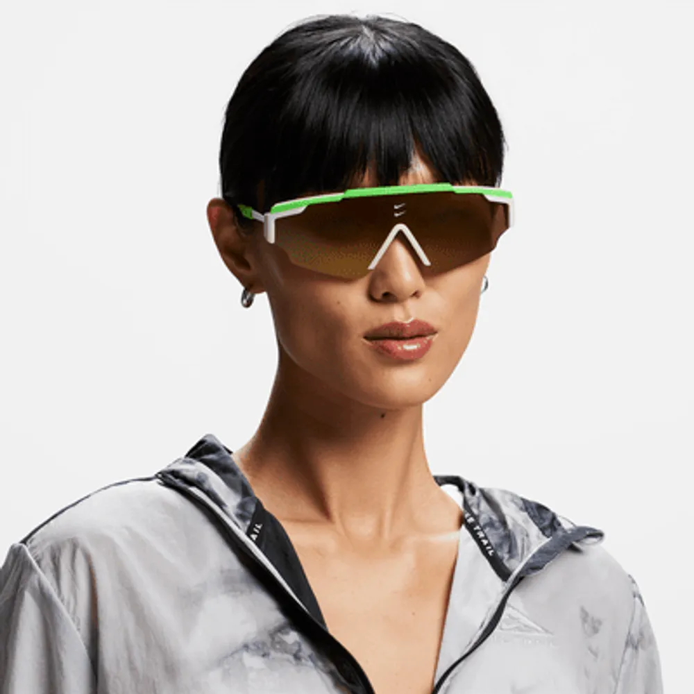 Nike Marquee LB Mirrored Sunglasses. Nike.com