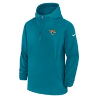 Chicago Bears Sideline Men's Nike NFL 1/2-Zip Hooded Jacket.