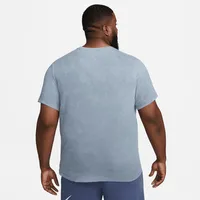 Nike Sportswear Men's T-Shirt. Nike.com