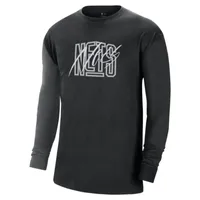 Brooklyn Nets Courtside Men's Nike NBA Long-Sleeve Max90 T-Shirt. Nike.com