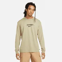 Nike SB Men's Long-Sleeve Skate T-Shirt. Nike.com