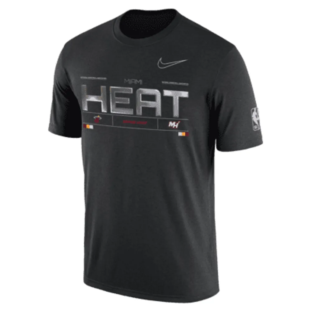 Miami Heat Essential Men's Nike NBA T-Shirt. Nike.com