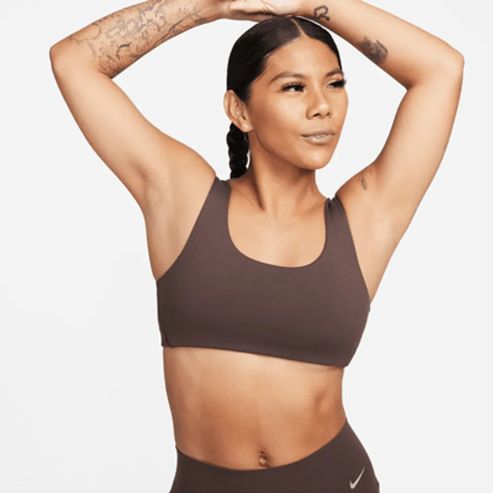 Nike Alate All U Women's Light-Support Lightly Lined Ribbed Sports Bra.