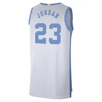 UNC Limited Men's Jordan Dri-FIT College Basketball Jersey. Nike.com