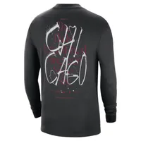 Chicago Bulls Courtside Max90 Men's Nike NBA Long-Sleeve T-Shirt. Nike.com