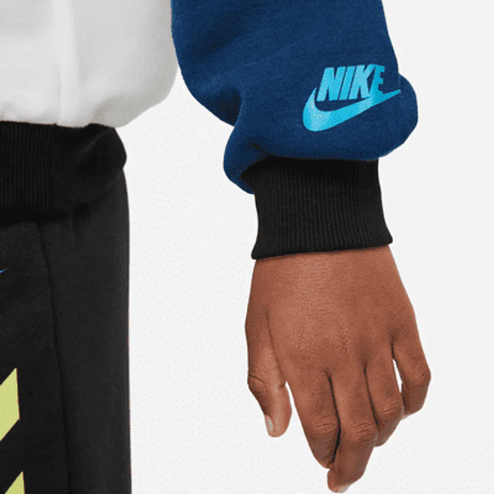 Nike Sportswear Cool After School Hoodie Set Baby (12-24M) Set. Nike.com