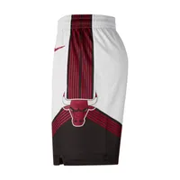 Chicago Bulls City Edition Men's Nike Dri-FIT NBA Swingman Shorts. Nike.com