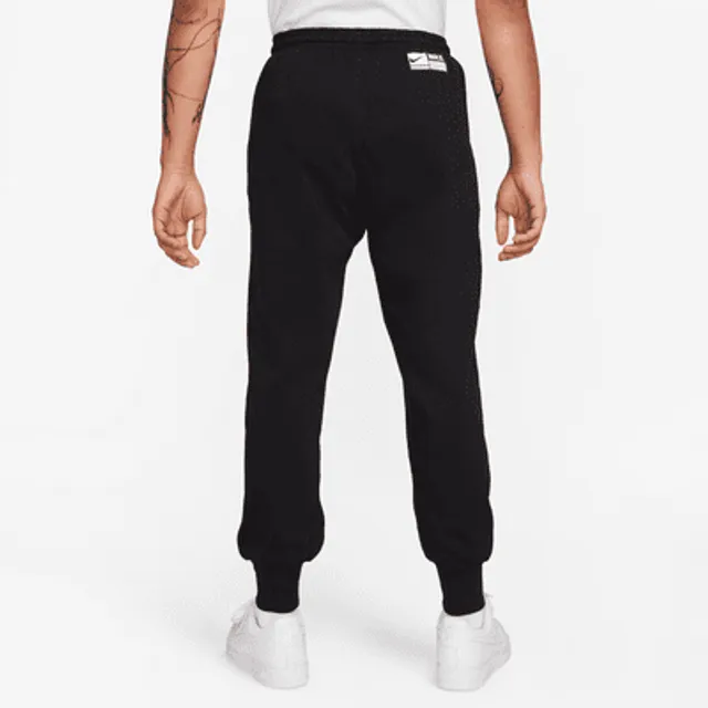 Nike Dri-FIT Standard Issue Men's Cuffed Basketball Pants. Nike