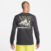 Nike Sportswear Men's Long-Sleeve T-Shirt. Nike.com