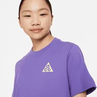 Nike ACG Big Kids' (Girls') T-Shirt. Nike.com