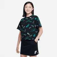 Nike Sportswear Big Kids' (Girls') T-Shirt. Nike.com