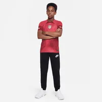 U.S. 2022/23 Stadium Goalkeeper Big Kids' Nike Dri-FIT Short-Sleeve Soccer Jersey. Nike.com