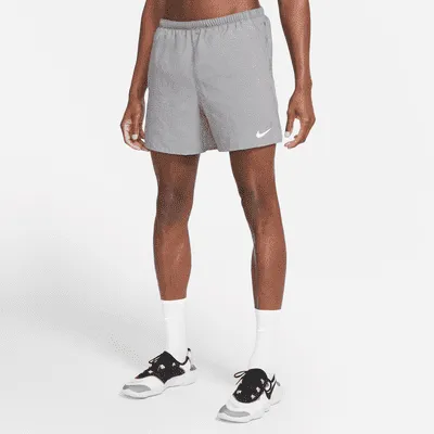 Short de running avec sous-short intégré Nike Challenger 13 cm pour Homme. FR