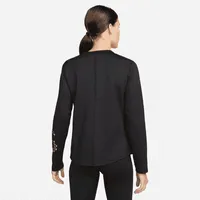 Nike Therma-FIT One Women's Graphic Long-Sleeve Top. Nike.com