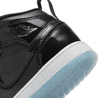 Jordan 1 Mid SE Little Kids' Shoes. Nike.com