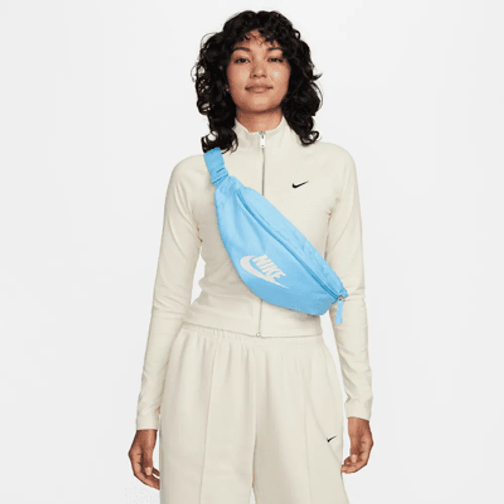 Nike Heritage Waistpack (3L). Nike.com