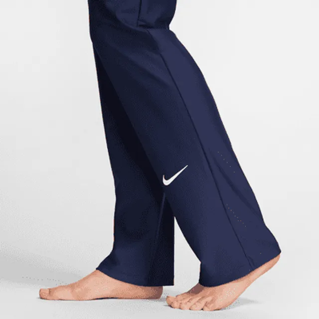 Nike Victory Women's Straight-Leg Full-Coverage Swimming Leggings. Nike LU