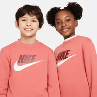 Nike Sportswear Club Fleece Big Kids' Sweatshirt (Extended Size). Nike.com