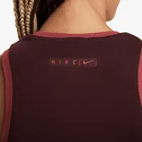 Nike Sportswear Essentials SE Women's Ribbed Cropped Tank. Nike.com