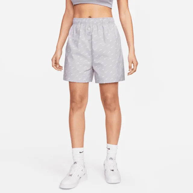 Nike Sportswear Everyday Modern Women's Woven Short-Sleeve Top